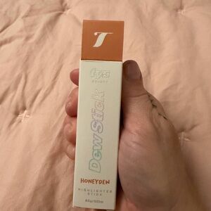 tys Beauty Dew Stick Highlighter - Honeydew (Peach/Tan)